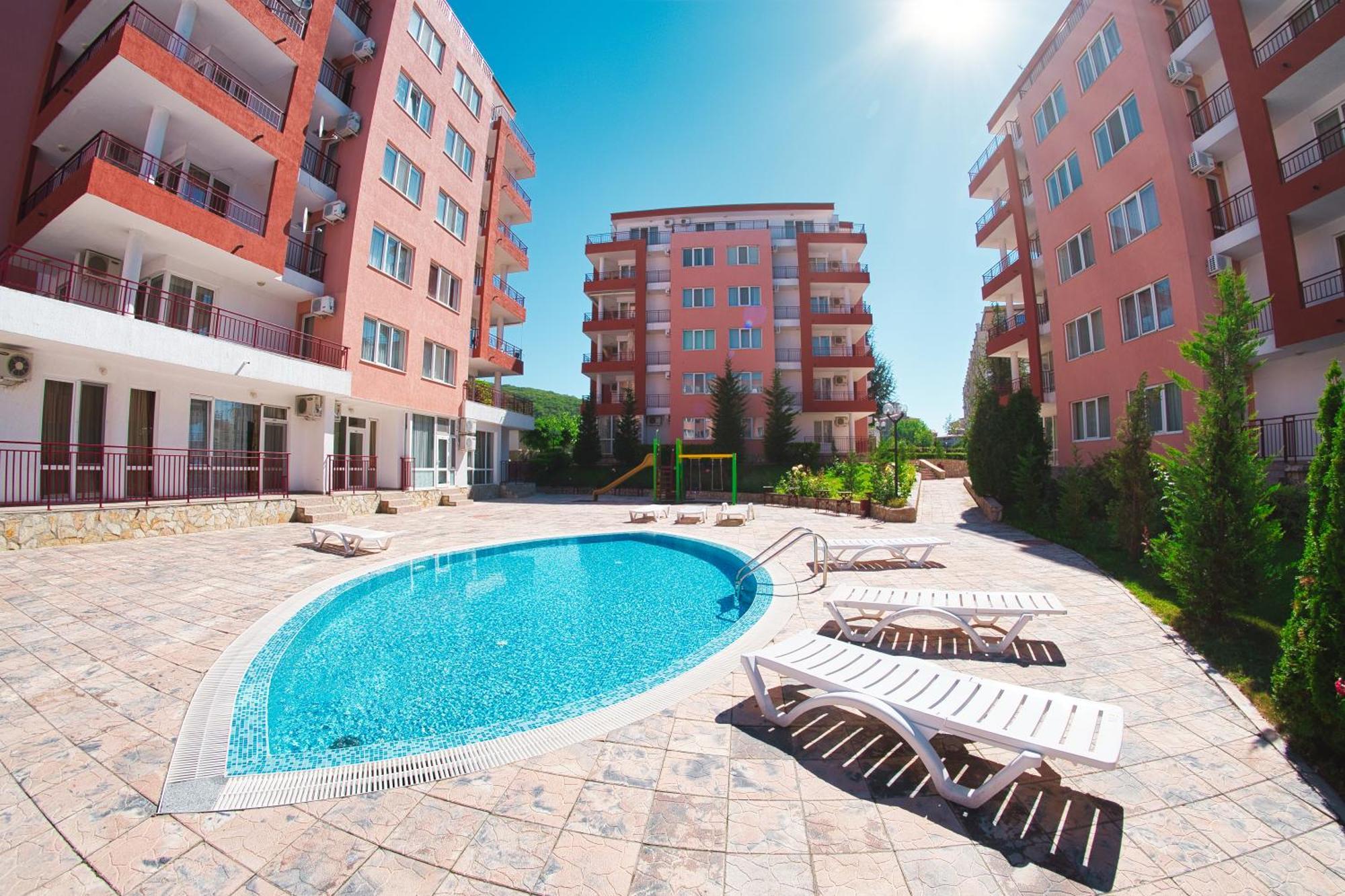 Privillege Fort Noks Beach Apartments Elenite Exterior photo